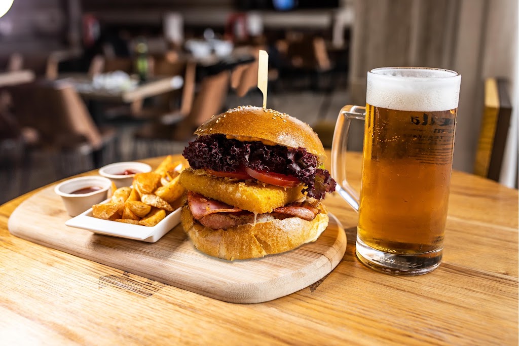 redbar 24h Sabadell — Comida y bebida