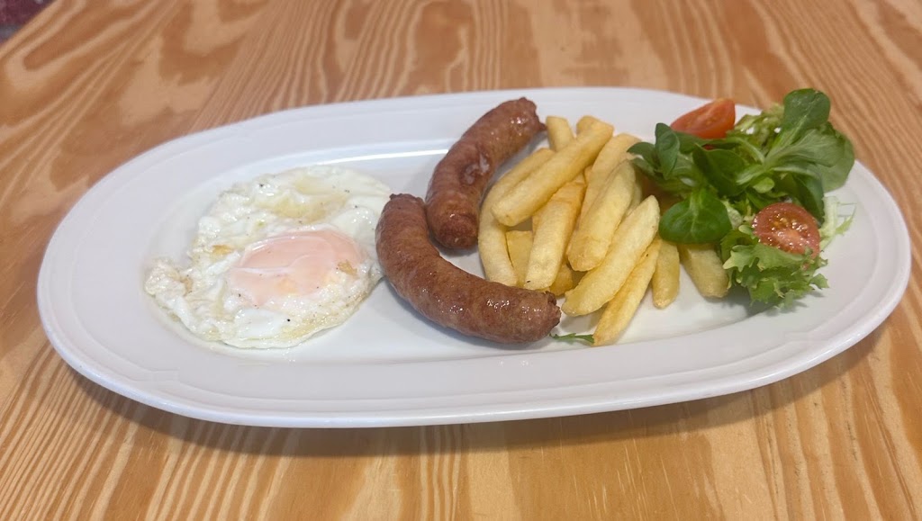 Cafeteria Taperia El Pontet — Comida y bebida