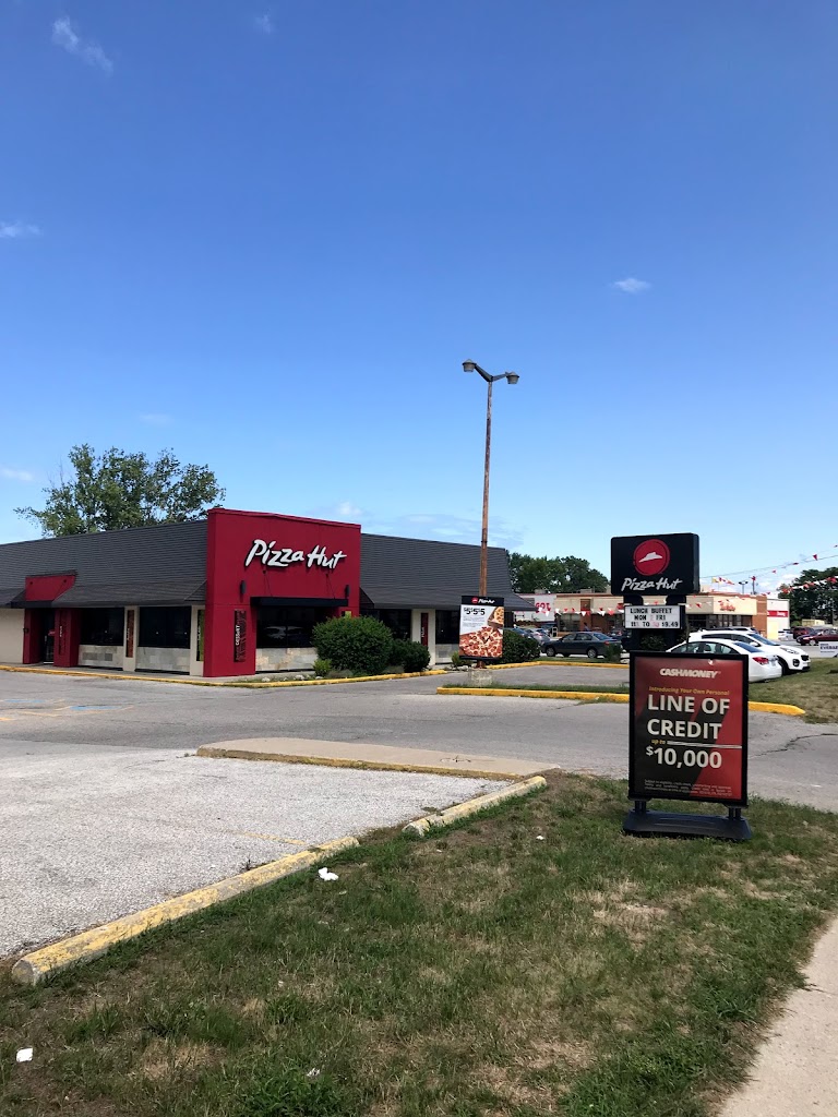Pizza Hut in Sarnia