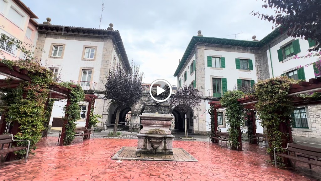 Magnolia Restaurante en Castro Urdiales — Videos