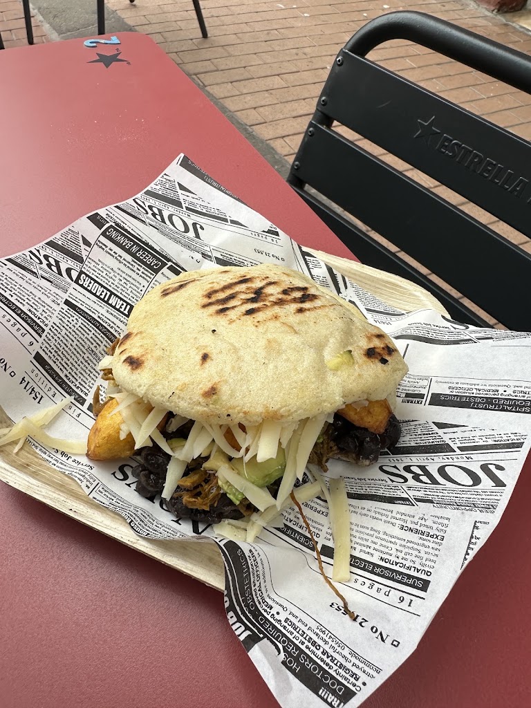 El Sazon de Angel — Comida y bebida