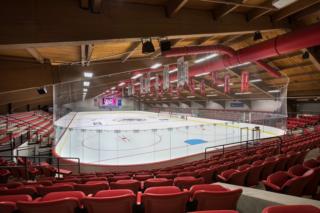  UW-River Falls Falcon Center