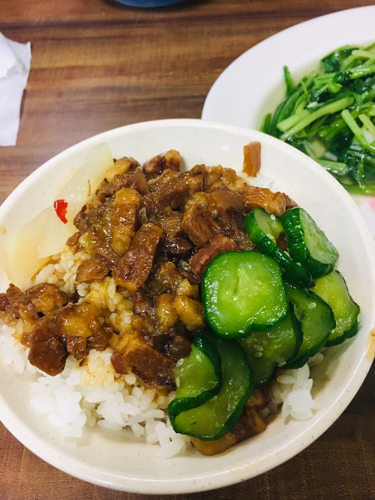 中壢當歸土虱（藥燉排骨.豬腳.炒飯.沙茶炒麵） 的照片