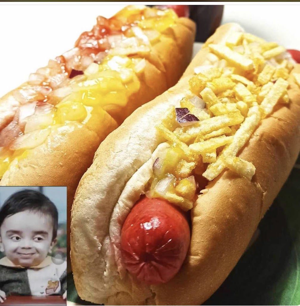 Perritos calientes la Concepcion (avenida Trinidad) — Comida y bebida