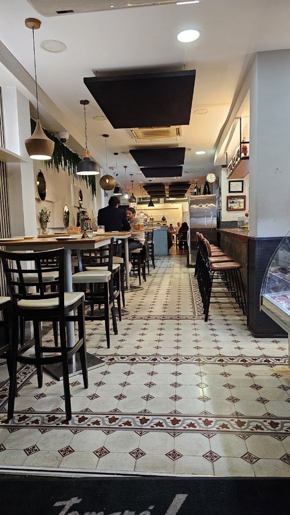 Bar Tomare Tapas — Ambiente