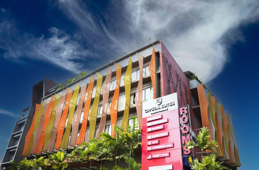Hotel Crystal Suites Vadakara