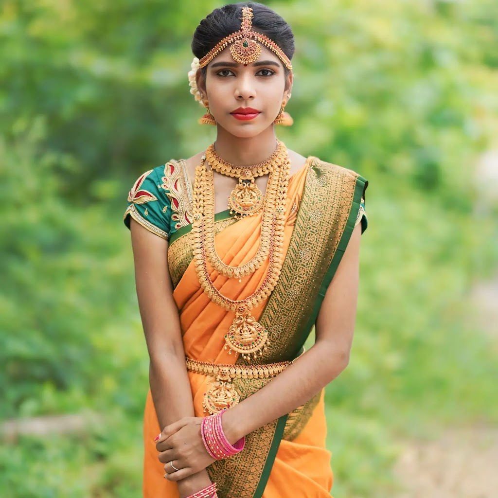 Blossom Beauty Parlour Tailoring Aari Work