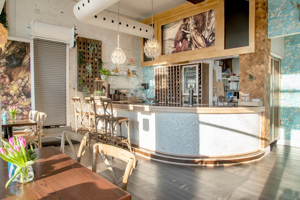 KaiserHaus Wine Bar & Bistro in St-Catharines