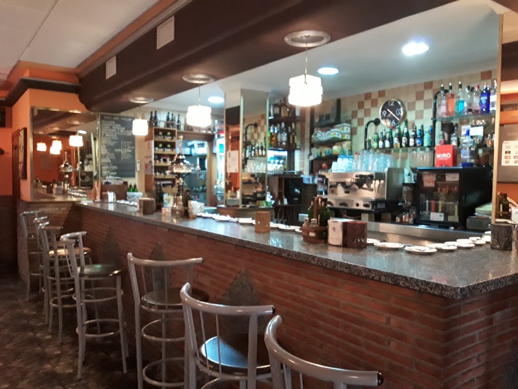 CAFE. BAR. COLON — Ambiente
