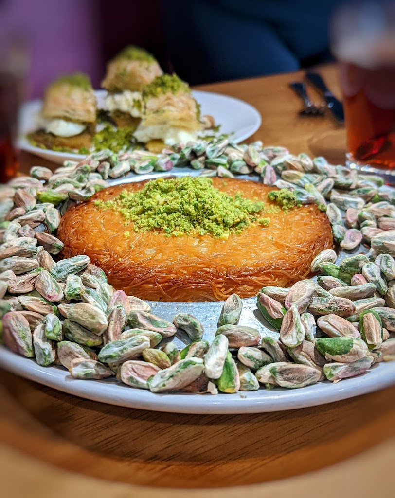 Knafeh