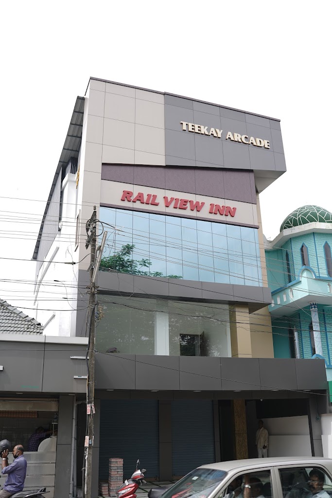 Rail View Inn