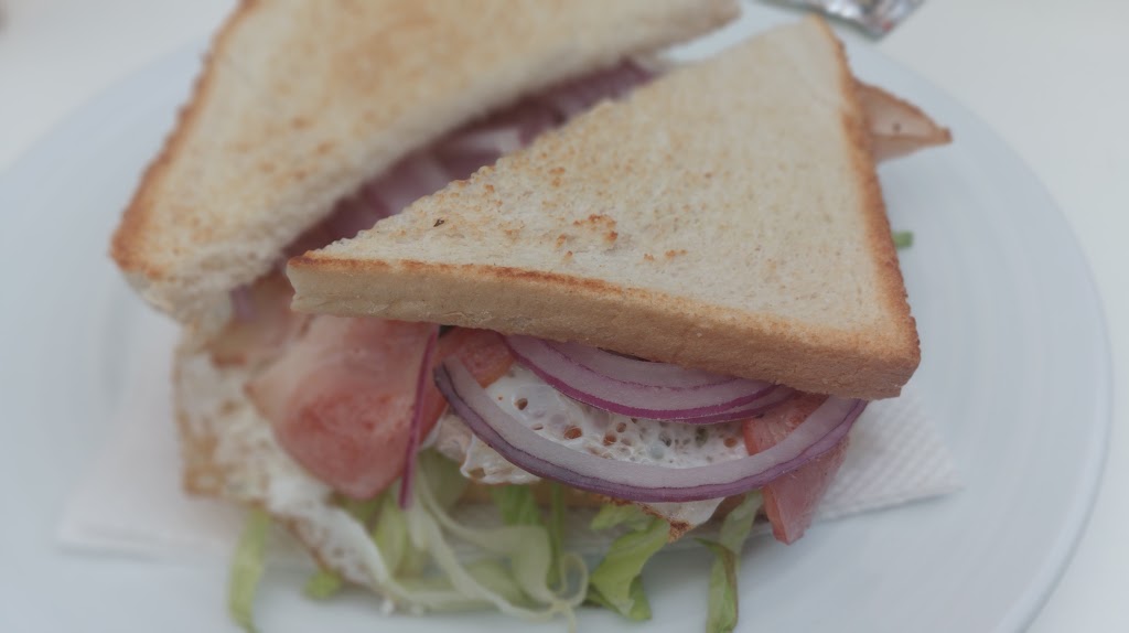 Cafe Bar Volatin — Club sandwich