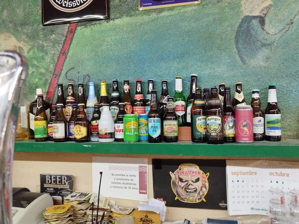 Bar Doble As cerveceria — Ambiente