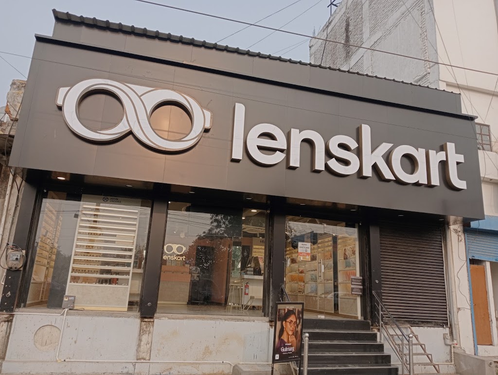 Lenskart Com At Ring Road Lucknow