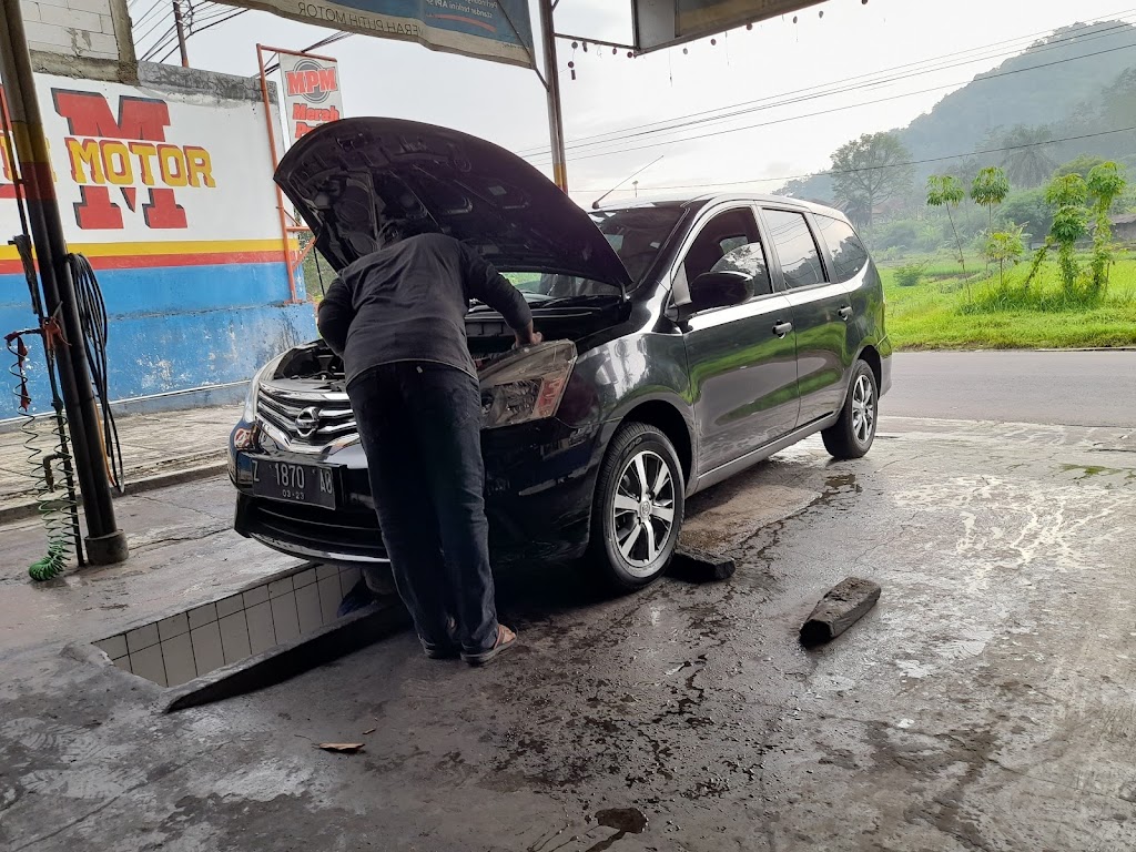 Merah Putih Motor