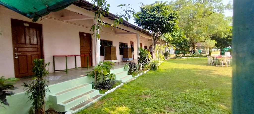 Satpura Safari Resort