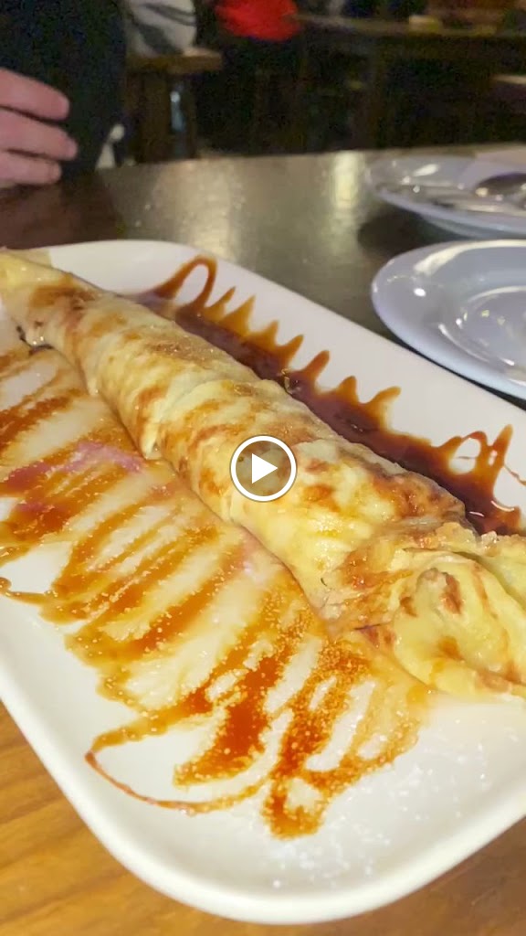 Restaurante Manda Carallo — Videos