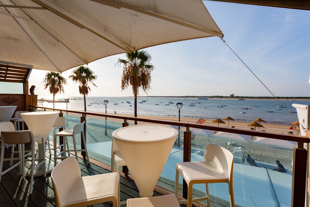 Bar La Playa Bajo de Guia