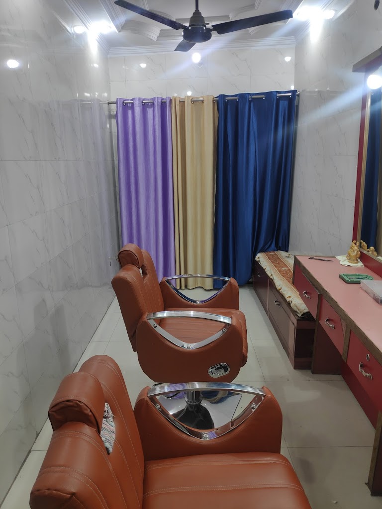 Chandrakanta Beauty Parlour