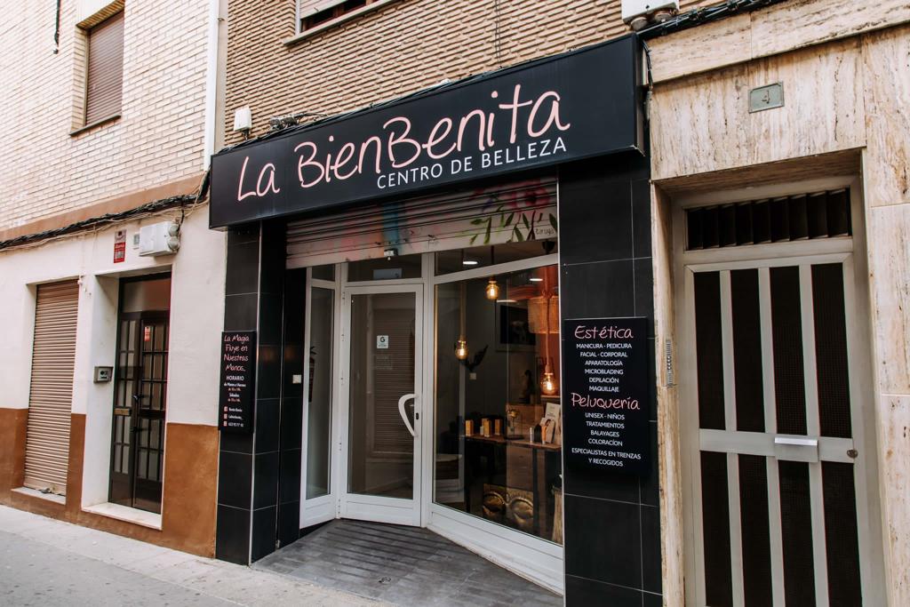 La BienBenita — Exterior