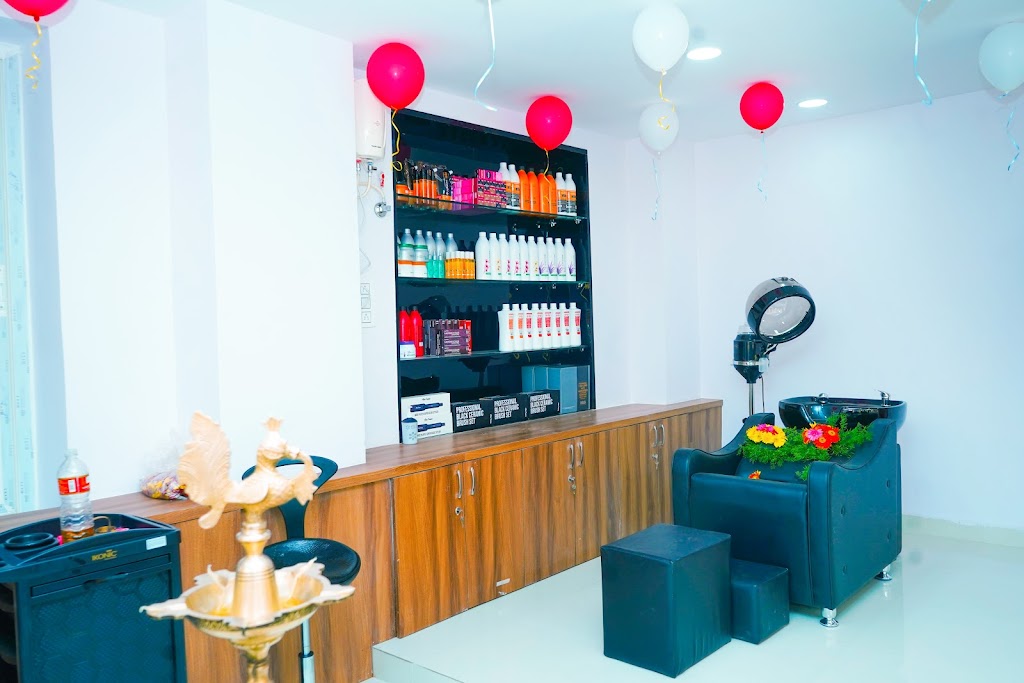 The Hyderabad School Of Hair And Beauty