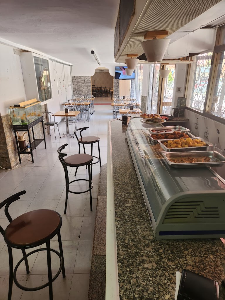 Bar Gyn Tony — Ambiente