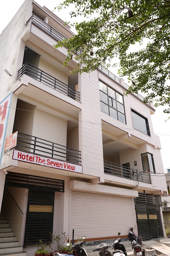 Hotel Seven View