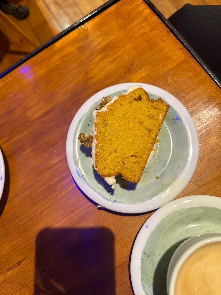 Cafe Y Tapas Con Calma — Comida y bebida