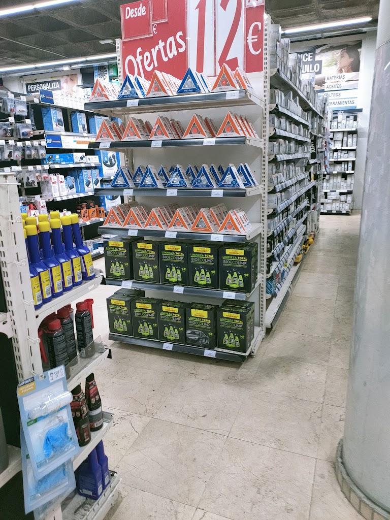 Norauto Madrid Alcobendas — Interior