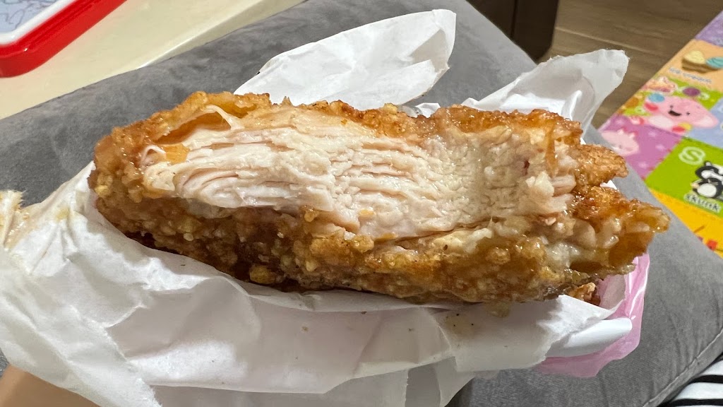 豪傳說雞排 桃園中正店-桃園必吃雞排|熱門炸物|炸物推薦|人氣雞排|台灣小吃|在地推薦炸物 的照片