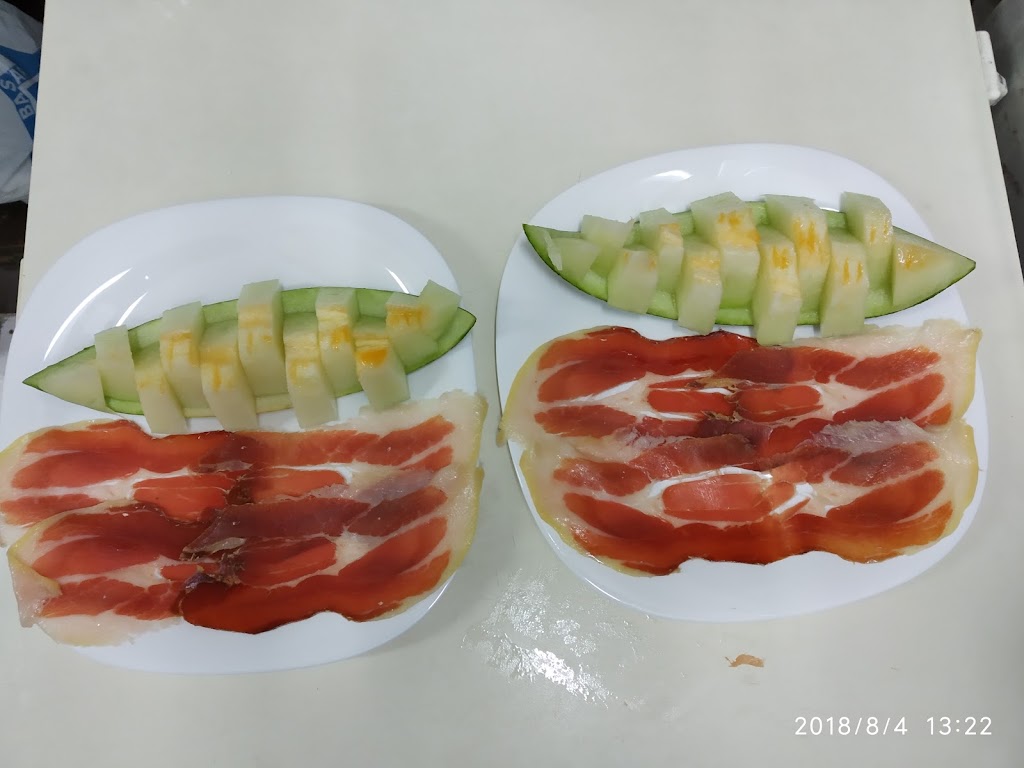 Bar #Tal Cual — Comida y bebida
