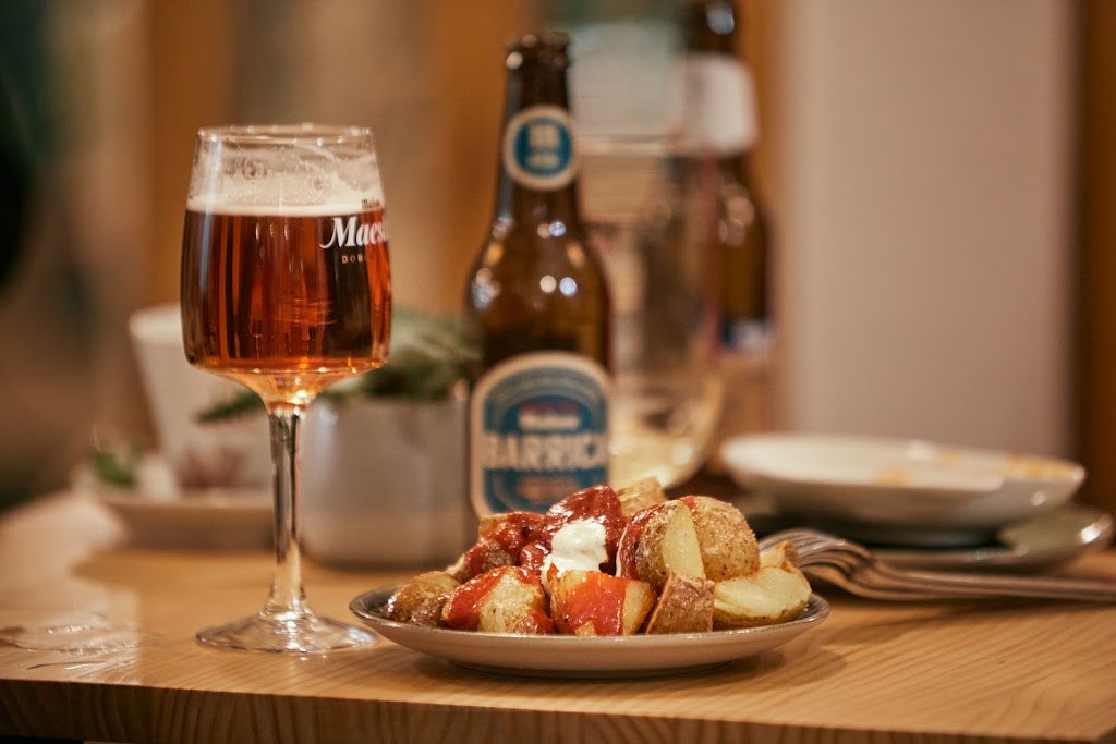 Restaurante Punto Mas - Alcala de Henares — Comida y bebida