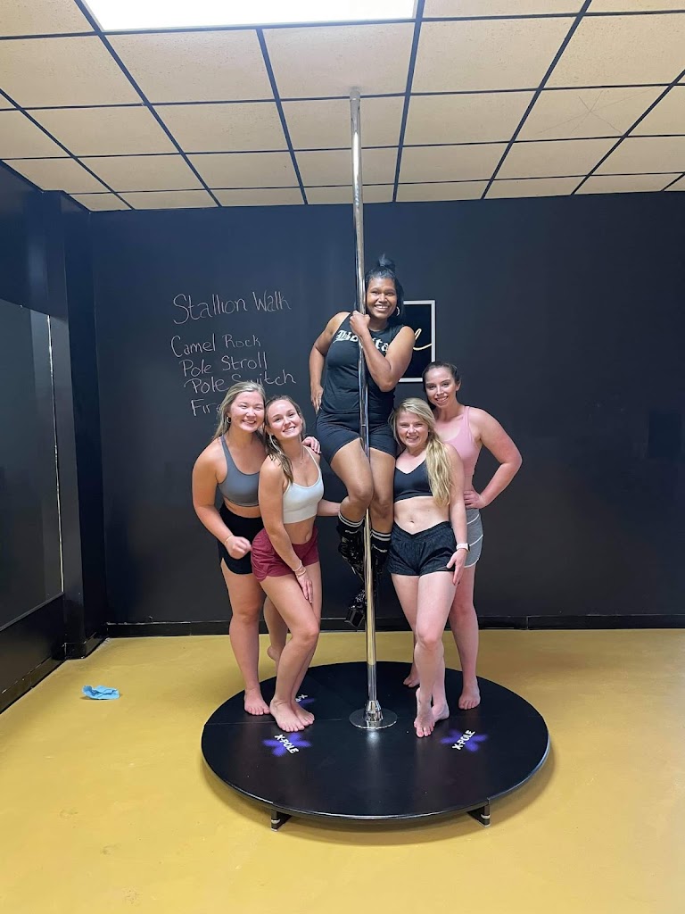  Moxie Krew Dance Fitness Studio LLC
