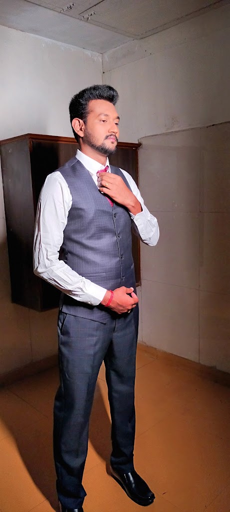 Rayal Men S Beauty Saloon