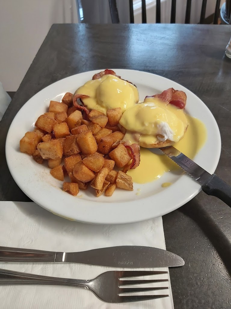 Eggs Benedict
