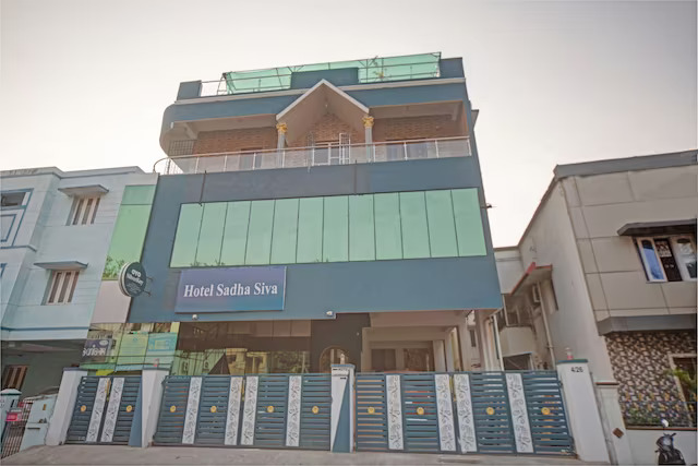Collection O Hotel Sadha Siva