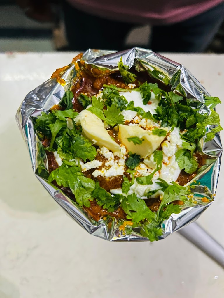 Akshat Mess Or Restaurant Room For Rent