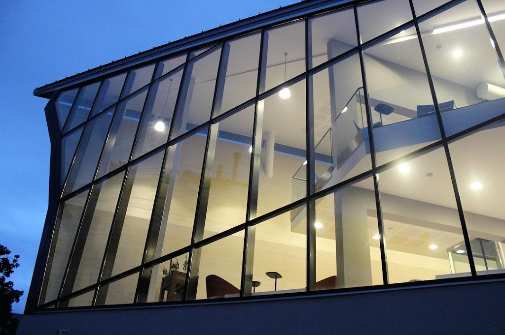 Biblioteca Municipal Montserrat Roig