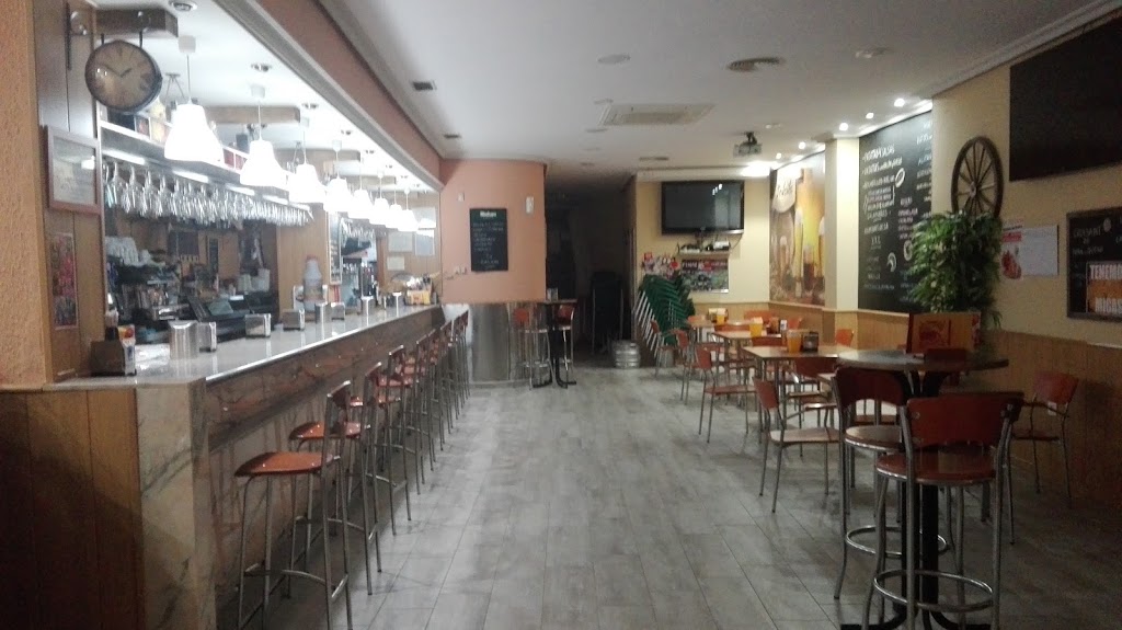 Cafe/Bar La Tostaita — Ambiente