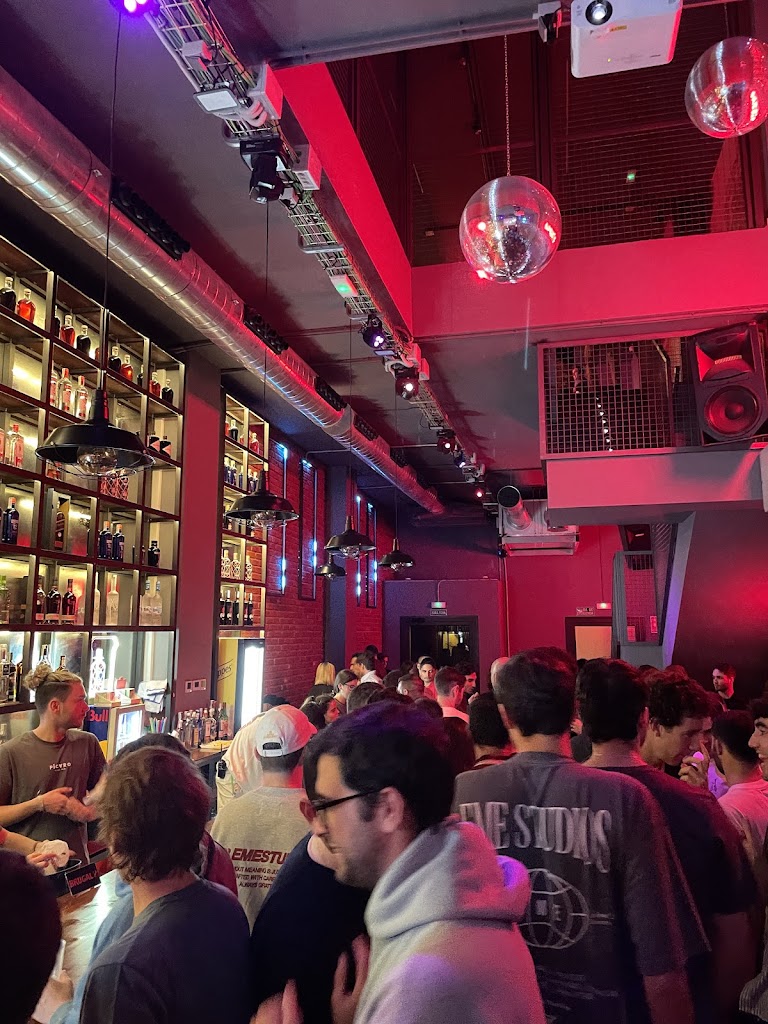 Picaro Pub — Ambiente