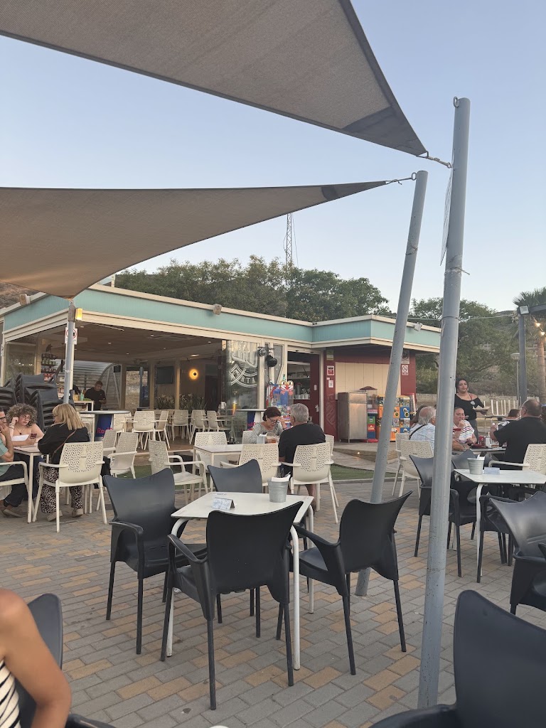 Rodeo Food Burger Cartama — Ambiente