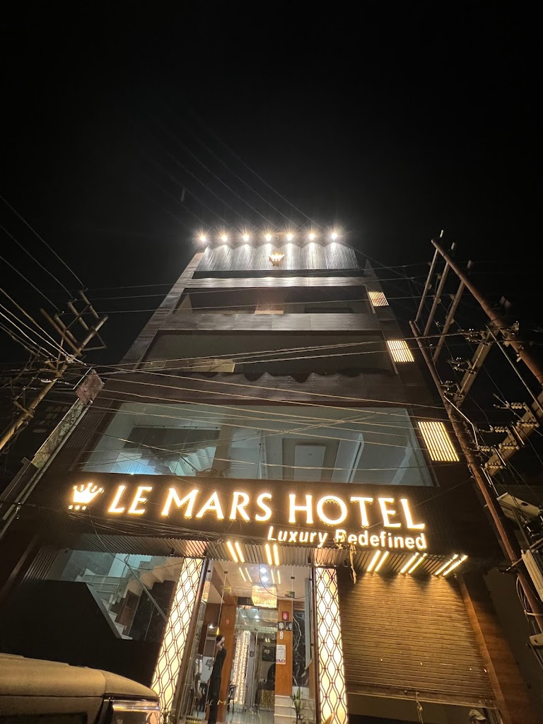 Le Mars Hotel