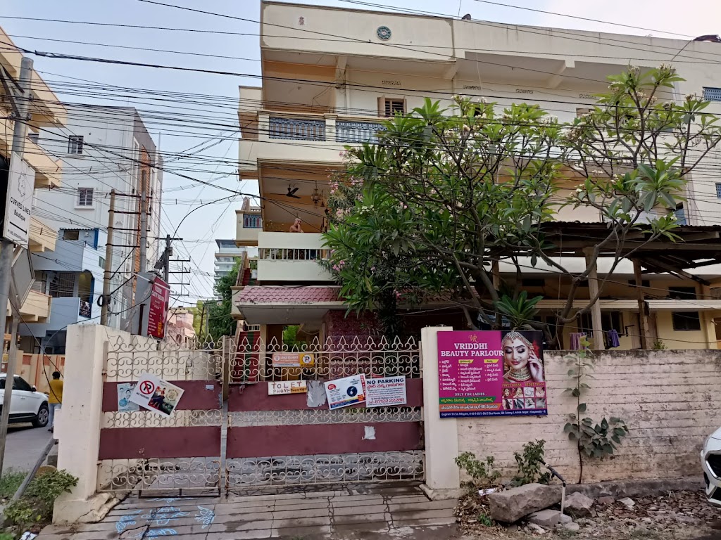 Vriddhi Beauty Parlour