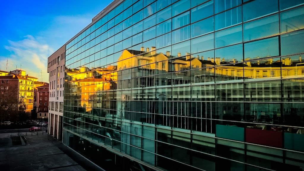 Biblioteca Municipal de Leioa - Leioako Udal Liburutegia