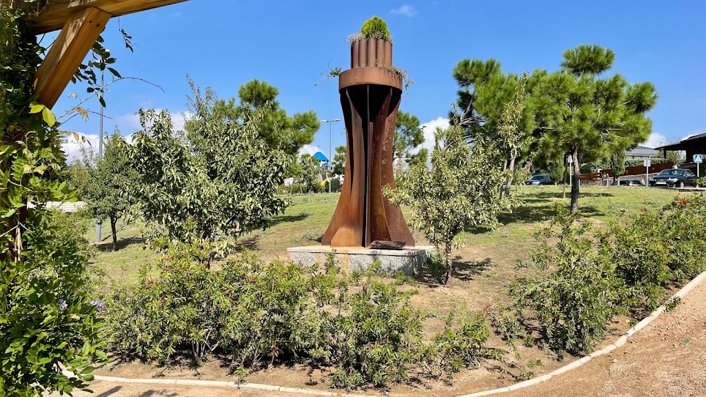 Monumento Arbol de Vida