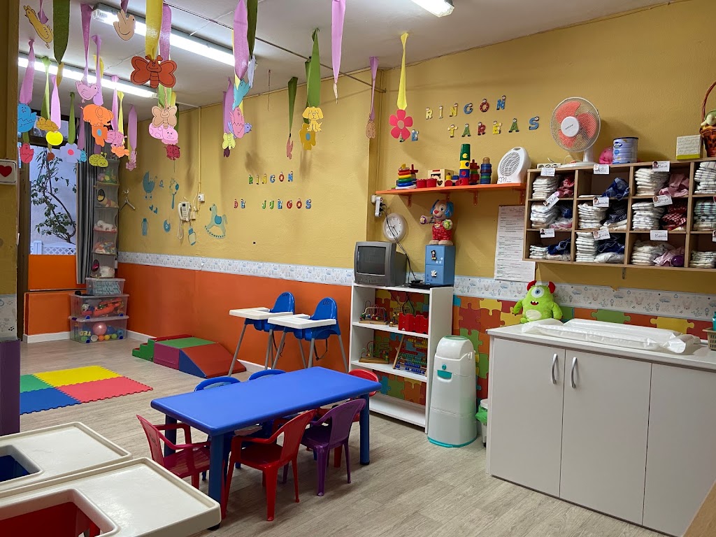 Centro Educacion Infantil "La Casita" — Interior