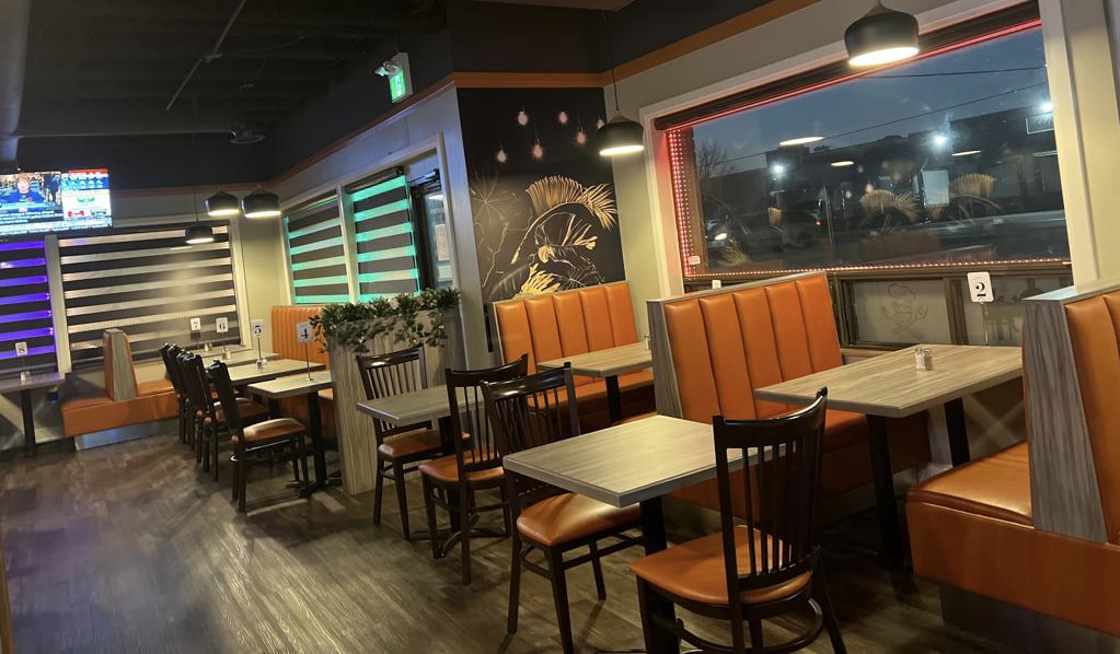 Royal Tandoori Restaurant & Banquet