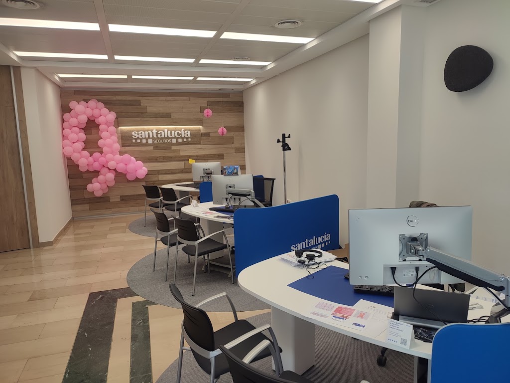 Agencia de Santalucia Seguros — Interior