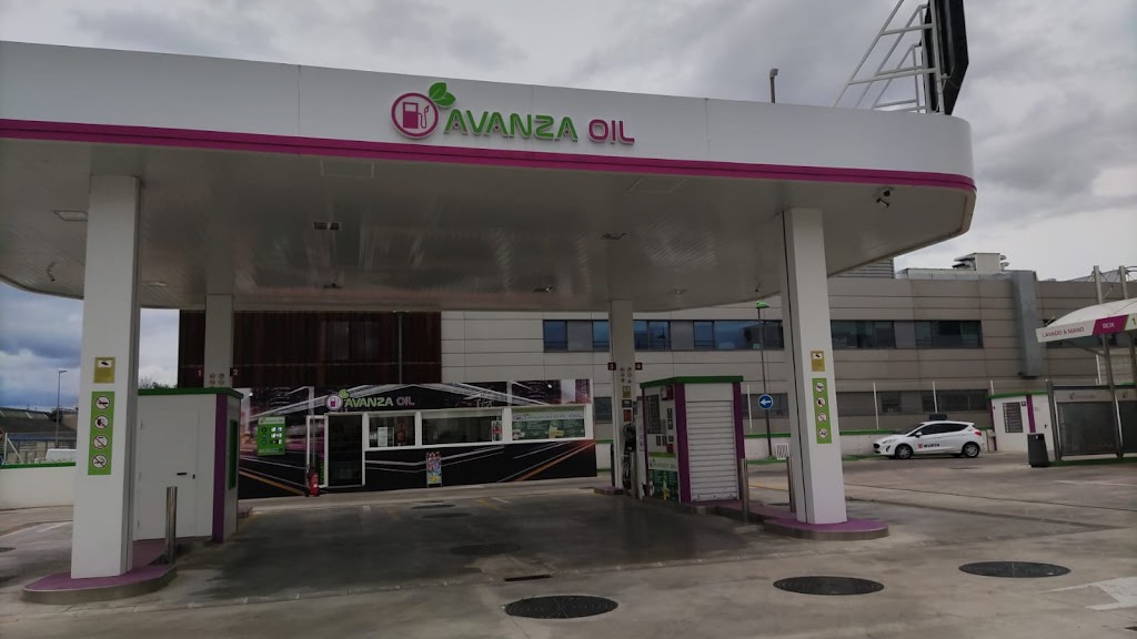 Avanza Oil Pamplona — Exterior
