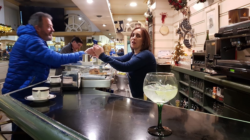 Bar El Chicote — Ambiente